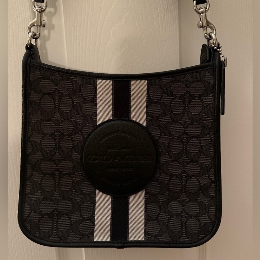 🖤 Coach Outlet Crossbody